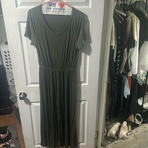 NY & Company Long Olive Green short sleeve maxi dress